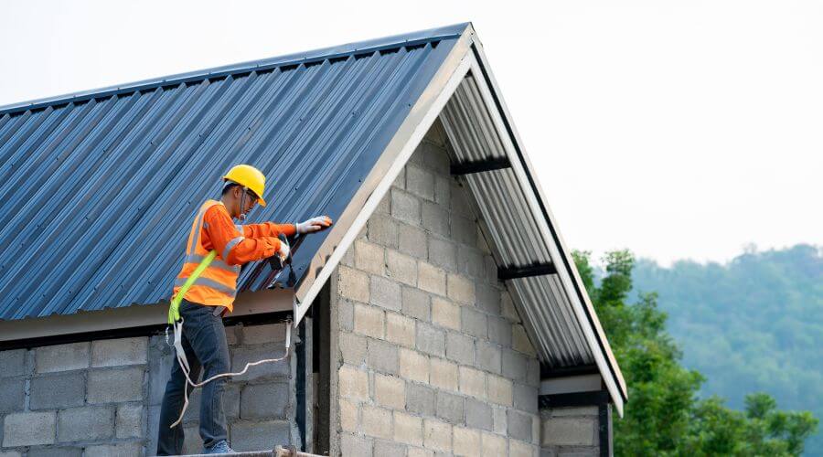Professional residential roofers in Norborne, MO